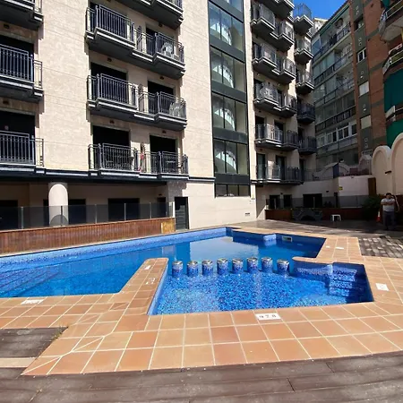아파트 Ukelele - 6p Modern Flat With Pool & Parking